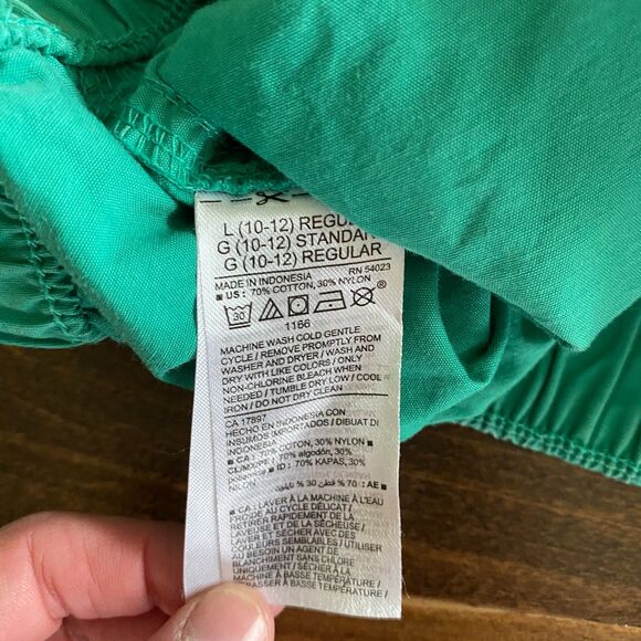 Old Navy Green Rolled Hem Shorts Girls' M (8) - Picture 8 of 8